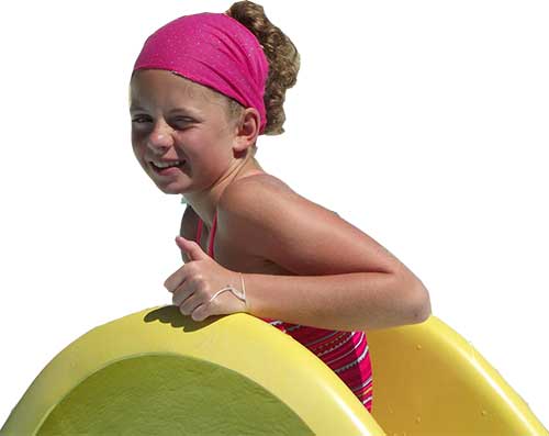 enfant piscine camping